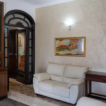 Villagus Oda ve Kahvaltı 3*