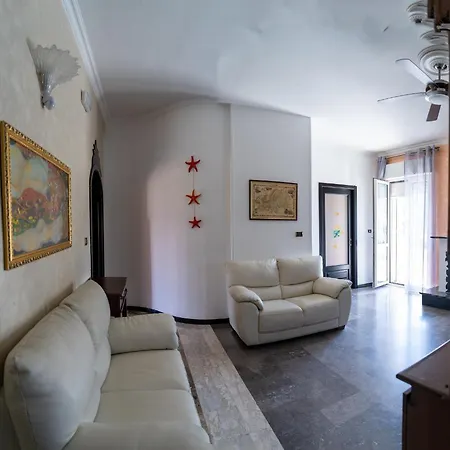 Villagus Oda ve Kahvaltı 3*