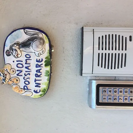 לינה וארוחת בוקר Villagus 3*