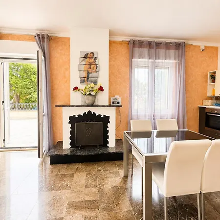 Villagus Bed & Breakfast Praia a Mare