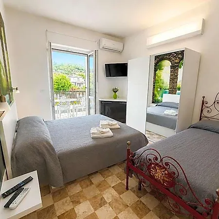Villagus Bed and Breakfast Praia a Mare