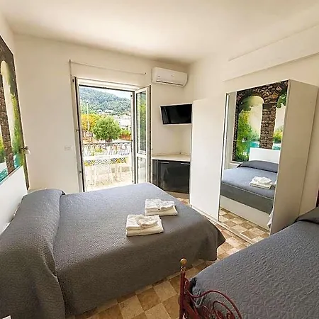 Bed and Breakfast Villagus Praia a Mare